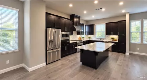 Kitchen - 1517 Hidden Creek Ln, Milpitas, CA 95035 photo 2 of 3