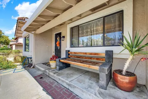 Exterior - 760 Stallion Cir, Fairfield, CA 94533 photo 9 of 38