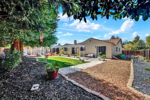 Exterior - 760 Stallion Cir, Fairfield, CA 94533 photo 29 of 38