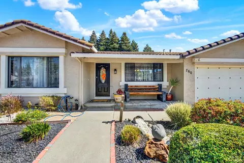 Exterior - 760 Stallion Cir, Fairfield, CA 94533 photo 8 of 38