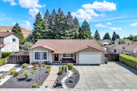 760 Stallion Cir, Fairfield, CA 94533