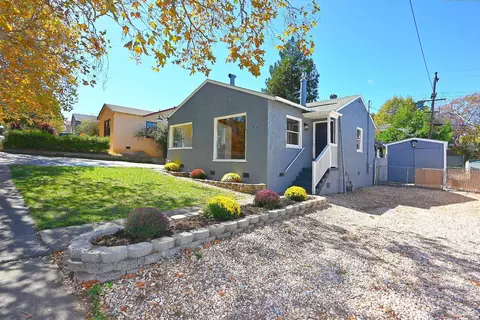 Exterior - 449 Cedar St, Vallejo, CA 94591 photo 3 of 13