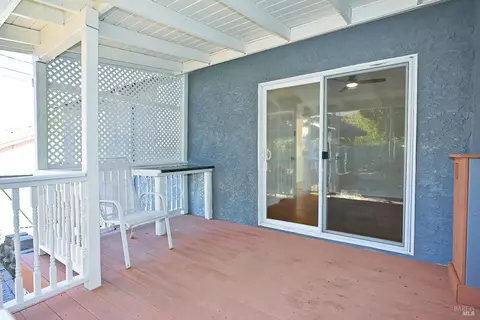 Exterior - 449 Cedar St, Vallejo, CA 94591 photo 11 of 13