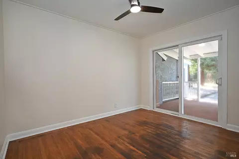 Bedroom - 449 Cedar St, Vallejo, CA 94591 photo 2 of 7