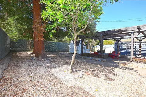 Exterior - 449 Cedar St, Vallejo, CA 94591 photo 4 of 13