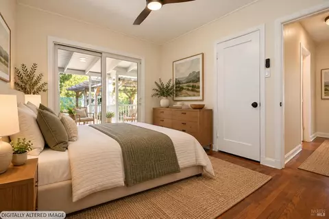 Bedroom - 449 Cedar St, Vallejo, CA 94591 photo 3 of 7
