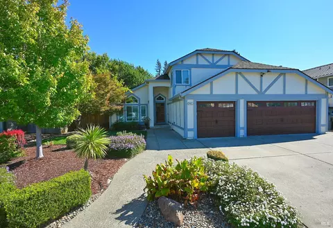 615 Marshall Rd, Vacaville, CA 95687
