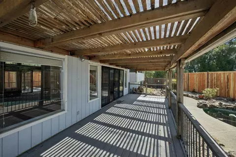 Exterior - 1203 Alberca Rd, Sonoma, CA 95476 photo 6 of 8