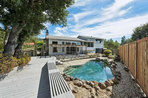 Exterior - 1203 Alberca Rd, Sonoma, CA 95476 photo 4 of 8