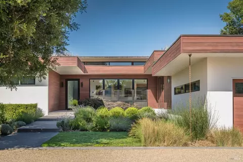 Exterior - 1265 Castle Rd, Sonoma, CA 95476 photo 3 of 9