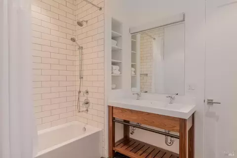 Bath - 1265 Castle Rd, Sonoma, CA 95476 photo 3 of 3