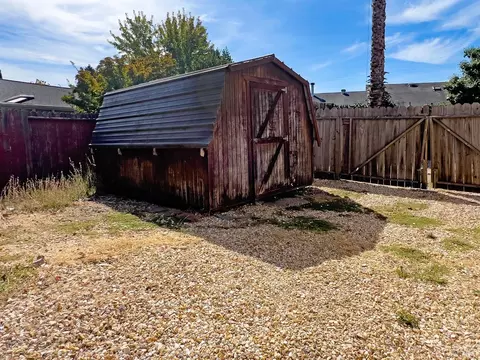Exterior - 1111 Modoc Dr, Santa Rosa, CA 95403 photo 4 of 4