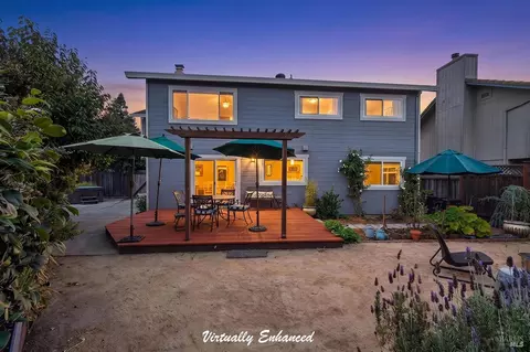 Exterior - 172 Clearview Ct, Petaluma, CA 94952 photo 14 of 21