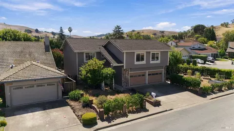 View/Area - 172 Clearview Ct, Petaluma, CA 94952 photo 5 of 7