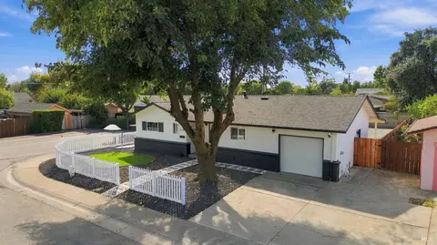 Exterior - 405 Priddy Dr, Dixon, CA 95620 photo 16 of 16