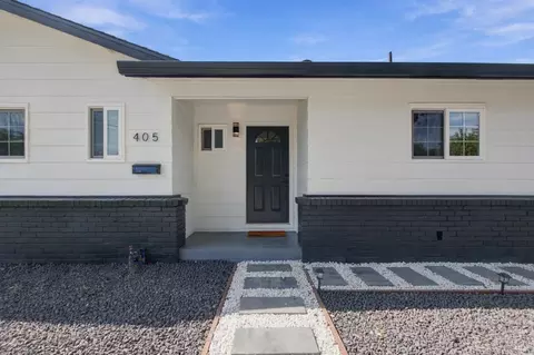 Exterior - 405 Priddy Dr, Dixon, CA 95620 photo 6 of 16