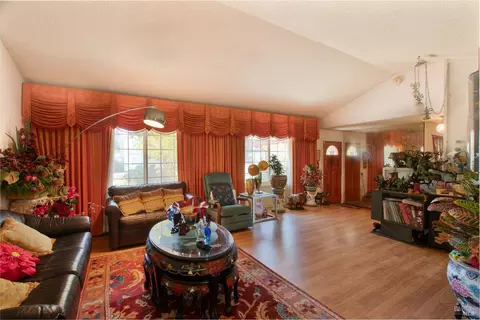 Living - 185 Lexington Dr, Vallejo, CA 94591 photo 1 of 4