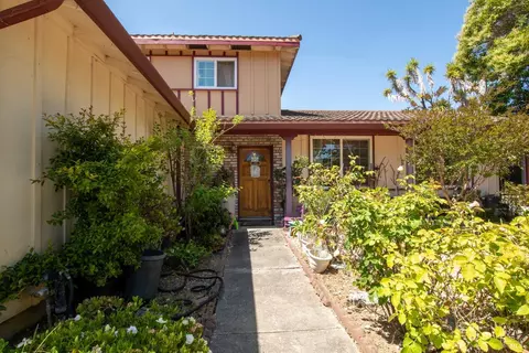 Exterior - 185 Lexington Dr, Vallejo, CA 94591 photo 3 of 11