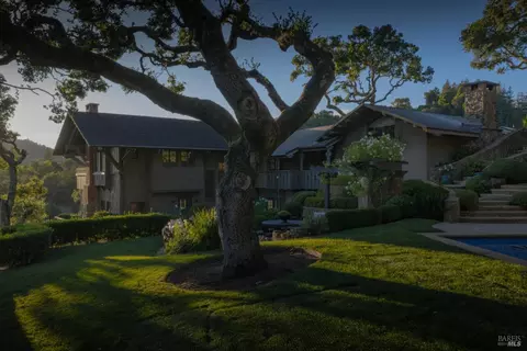 Exterior - 126 Winding Way, Ross, CA 94957 photo 13 of 17