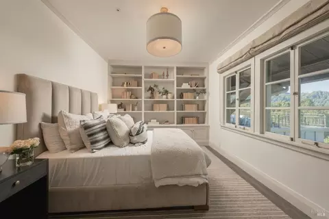 Bedroom - 126 Winding Way, Ross, CA 94957 photo 7 of 8