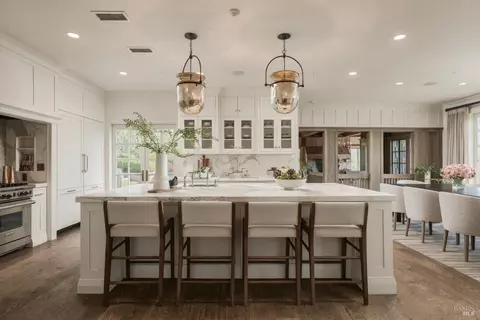 Kitchen - 126 Winding Way, Ross, CA 94957 photo 3 of 5
