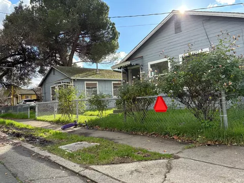 909-917 Hendley St, Santa Rosa, CA 95404