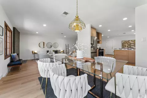 Dining - 227 Baker St, Benicia, CA 94510 photo 1 of 2