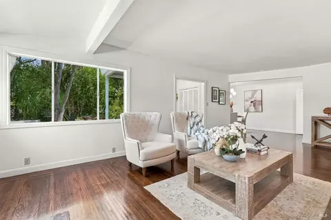 Living - 3 Emlin Pl, Kentfield, CA 94904 photo 3 of 5