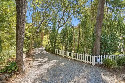Exterior - 3 Emlin Pl, Kentfield, CA 94904 photo 11 of 11