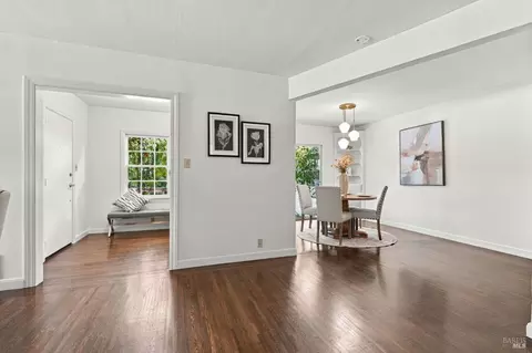 Entry Way - 3 Emlin Pl, Kentfield, CA 94904 photo 2 of 2