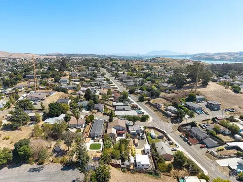 View/Area - 473 Gilcrest Ave, Vallejo, CA 94591 photo 3 of 5