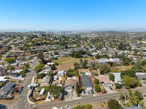 View/Area - 473 Gilcrest Ave, Vallejo, CA 94591 photo 2 of 5