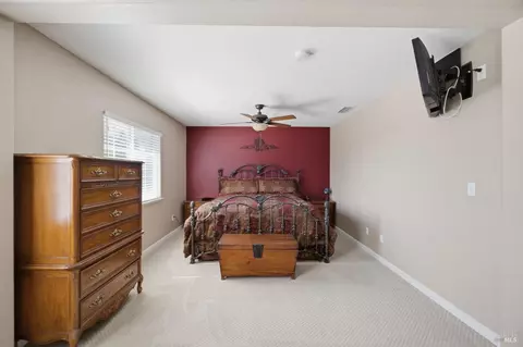 Bedroom - 280 Rennert Way, Dixon, CA 95620 photo 4 of 8