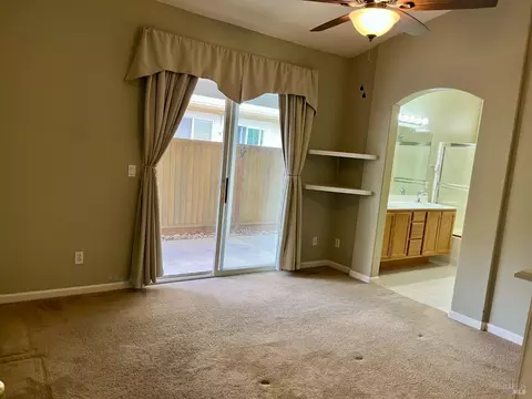 Bedroom - 725 Big Sur Ct, Fairfield, CA 94533 photo 3 of 3