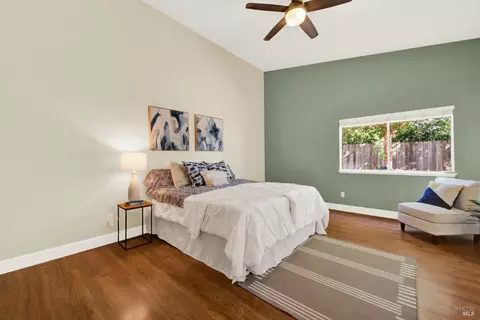 Bedroom - 1460 Austin Dr, Dixon, CA 95620 photo 7 of 8