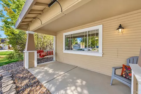 Exterior - 1460 Austin Dr, Dixon, CA 95620 photo 5 of 13