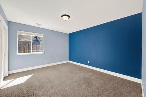 Bedroom - 1460 Austin Dr, Dixon, CA 95620 photo 3 of 8