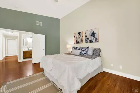 Bedroom - 1460 Austin Dr, Dixon, CA 95620 photo 8 of 8