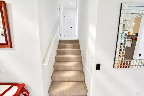 Entry Way - 467 Harper Ct, Windsor, CA 95492 photo 1 of 2