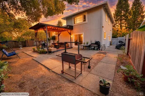 Exterior - 467 Harper Ct, Windsor, CA 95492 photo 6 of 11