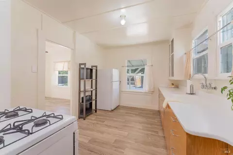 Kitchen - 160 Cherry St, Ukiah, CA 95482 photo 2 of 2