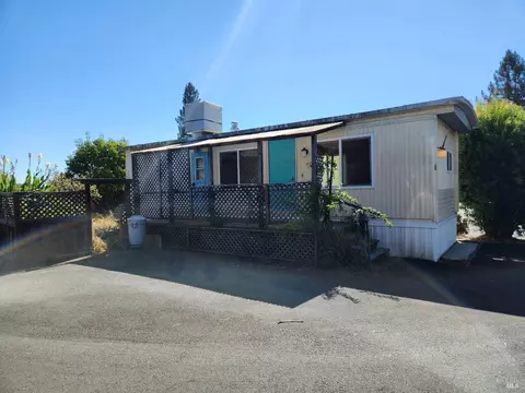 6677 Front St #I, Forestville, CA 95436