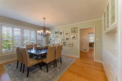 Dining - 25 Highland Ct, Ukiah, CA 95482 photo 2 of 2