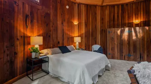 Bedroom - 469 Corona Ave, Lagunitas, CA 94938 photo 6 of 7
