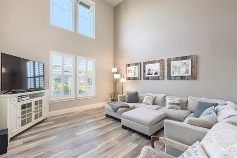Living - 1141 Pedroncelli Dr, Windsor, CA 95492 photo 1 of 1