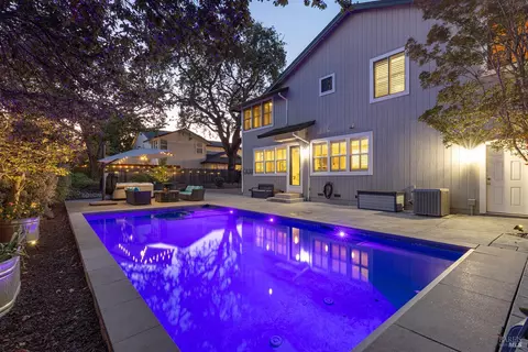 Exterior - 1141 Pedroncelli Dr, Windsor, CA 95492 photo 9 of 13