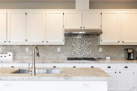 Kitchen - 1141 Pedroncelli Dr, Windsor, CA 95492 photo 1 of 7