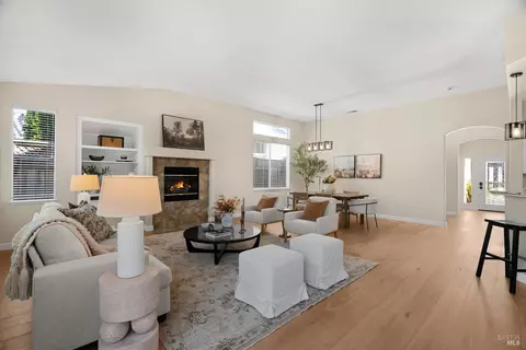 Living - 7127 17th Hole Dr, Windsor, CA 95492 photo 1 of 4