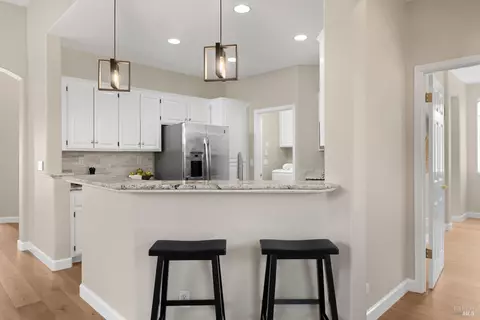 Kitchen - 7127 17th Hole Dr, Windsor, CA 95492 photo 6 of 6