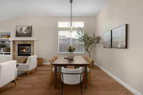 Dining - 7127 17th Hole Dr, Windsor, CA 95492 photo 2 of 2